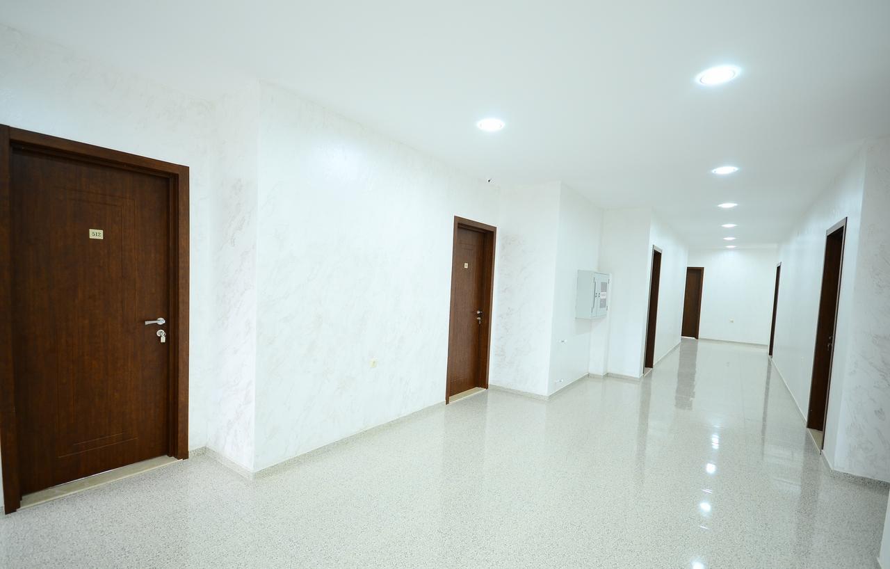Hotel 725 B Батуми Екстериор снимка